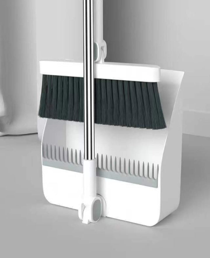 Portable Foldable Sweeper Set