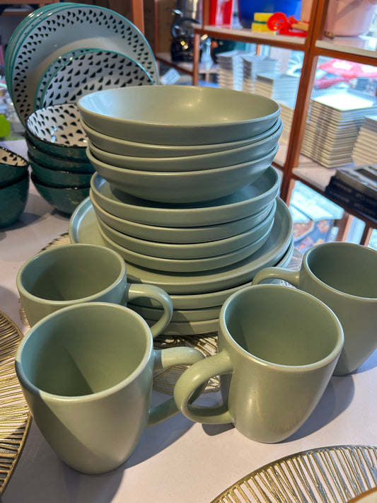 16 Piece Mint Dinner Set YL16-6001