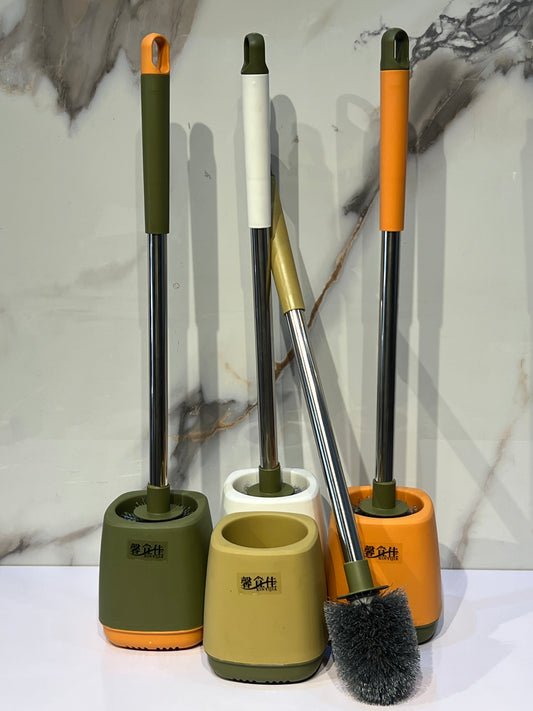 Long handle sturdy toilet brush set