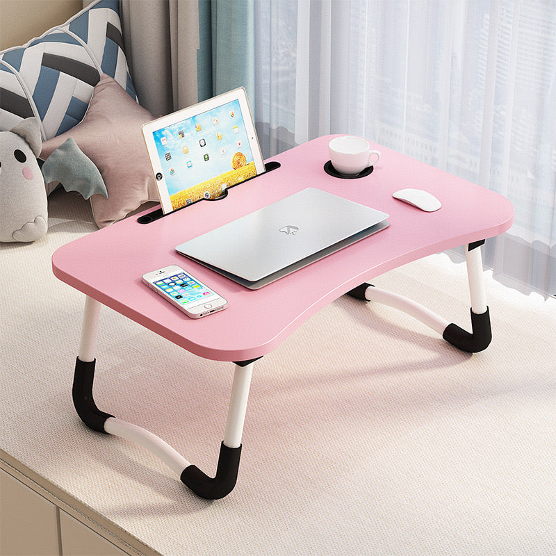 Foldable bed table