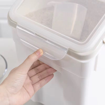 Moisture Proof And Insect Proof Storage Bucket