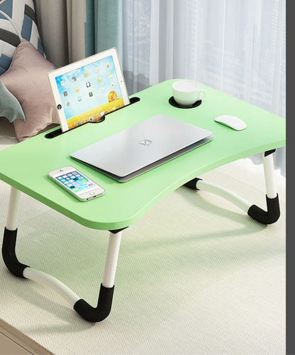 Foldable bed table