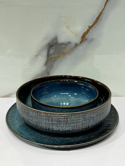 High-quality ceramic blue plate and bowls