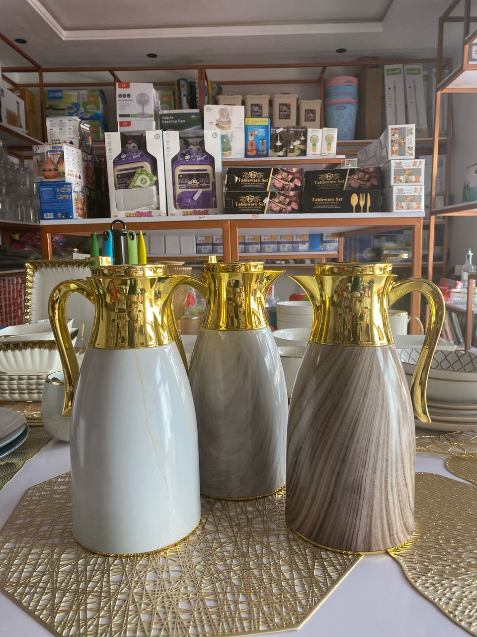 VACUUM FLASK