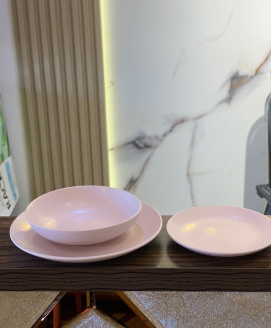 18 Pieces Pink Dinner Set