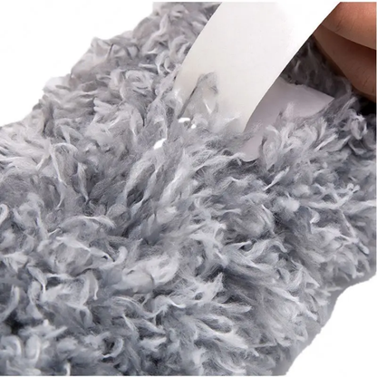 Extendable feather  Duster