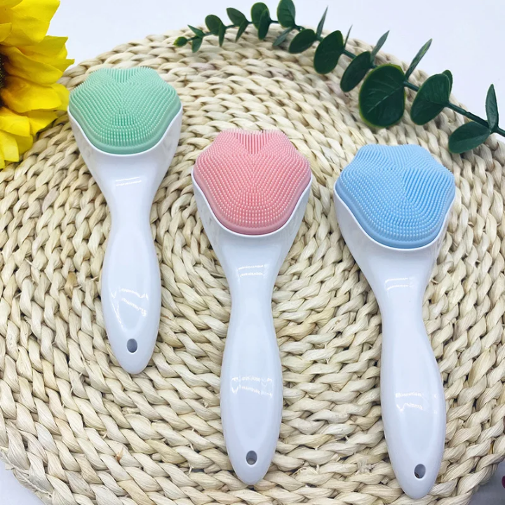 Soft Manual Facial Cleansing Brush