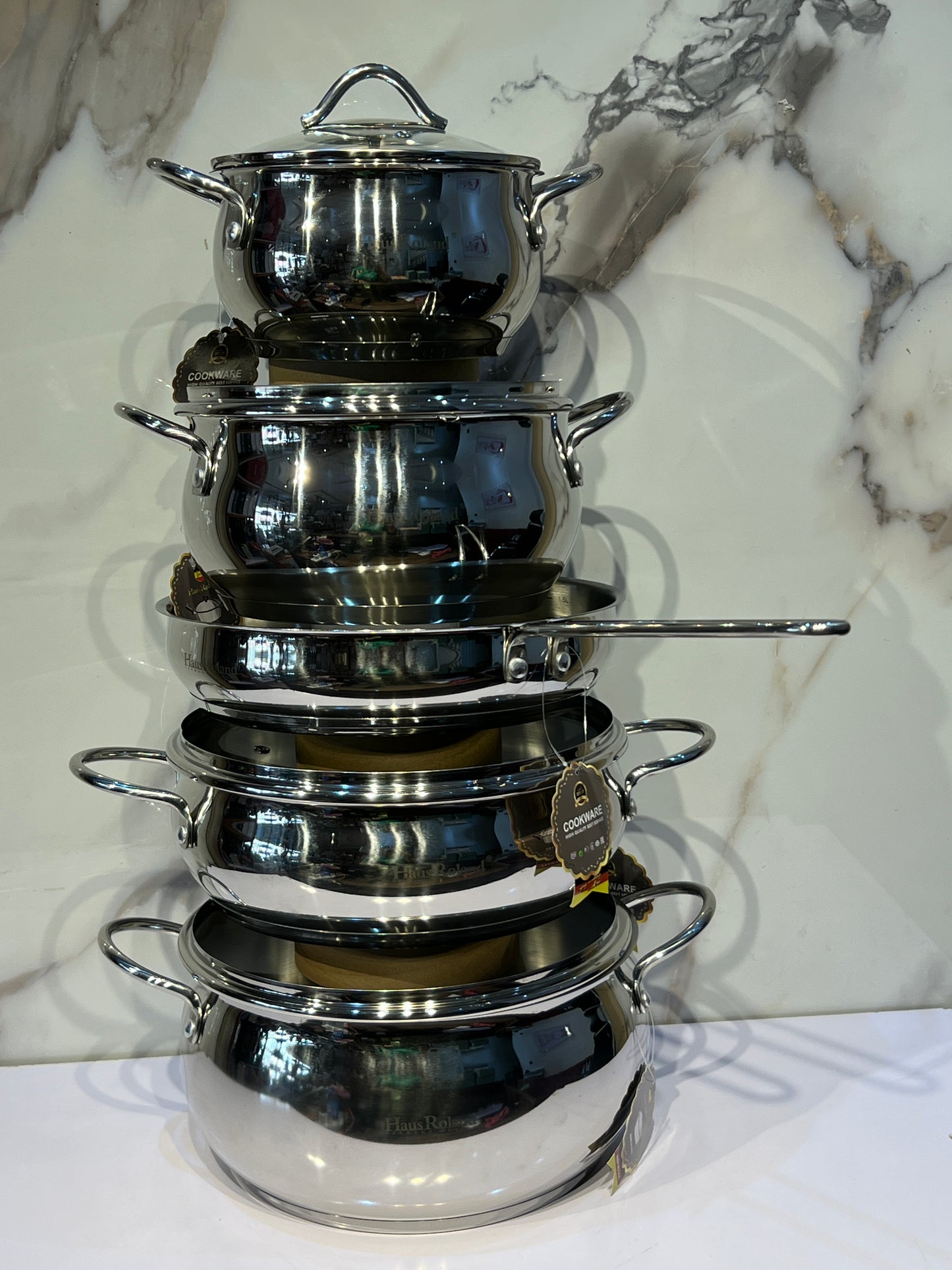 9 piece stainless steel cookware set 160-1